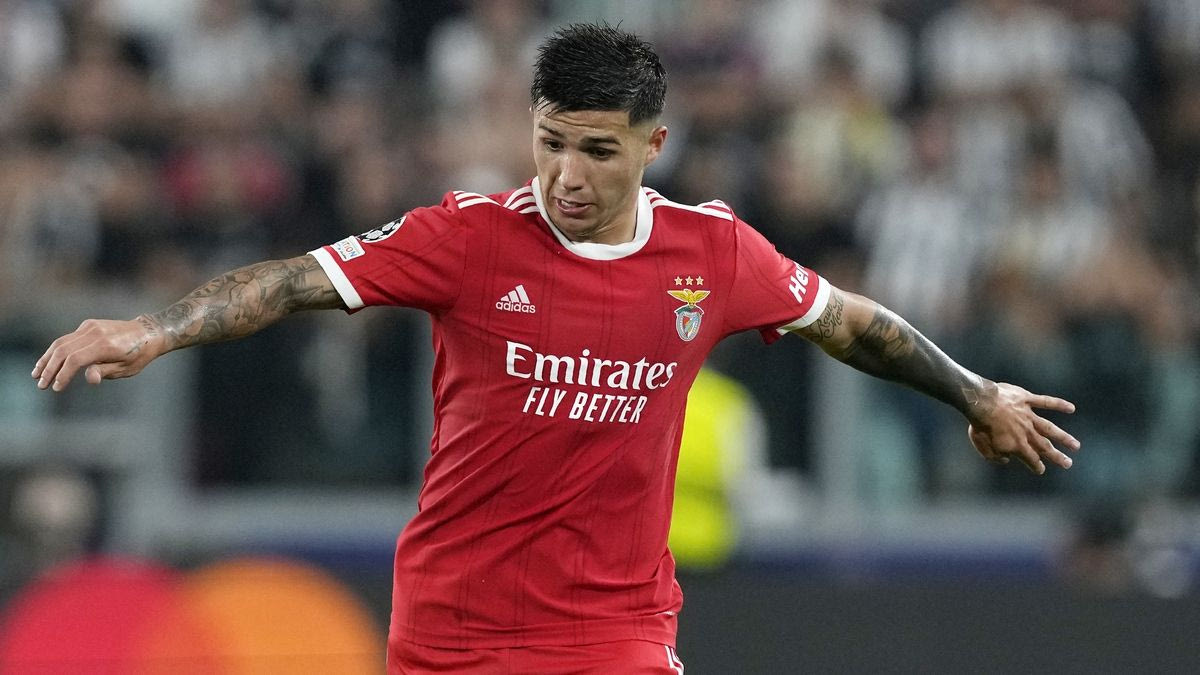 Αγγλικό “εμφύλιο” για αστέρι της Μπενφίκα βλέπουν οι Πορτογάλοι