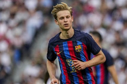 Μπαρτσελόνα: Αγγλική ομάδα ετοιμάζει πρόταση για τον Ντε Γιονγκ, δεν είναι η Γιουνάιτεντ