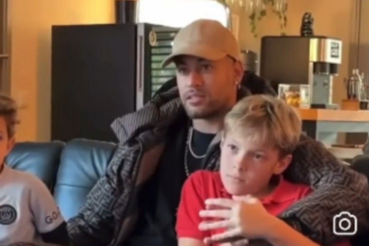 Νεϊμάρ: Έπαθε πλάκα όταν άκουσε τ’ όνομα του Μαρτινέλι στις κλήσεις της Βραζιλίας