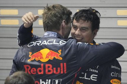 Φερστάπεν: Σκανδαλώδες post της μητέρας του για την προσωπική ζωή του Τσέκο