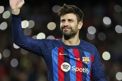 Ανήμερα Αγίου Βαλεντίνου ο Πικέ ομολογεί πως είναι η μαριονέτα της Κλάρα