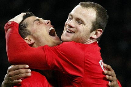 Ο Ρούνεϊ πέρασε πριονοκορδέλα τον Ρονάλντο και τον Κιν