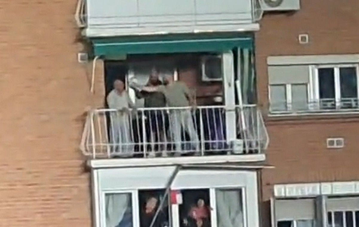 Δεν έγινε στην Ελλάδα, αλλά σε ματς της Ρεάλ: Ο Βαλβέρδε σούταρε και πέτυχε μπαλκόνι