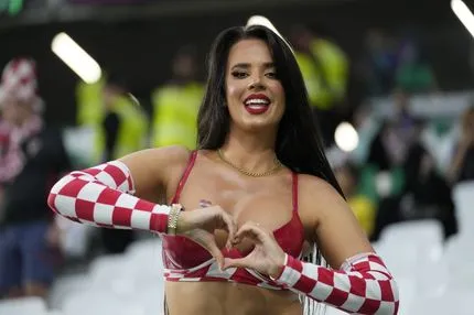 Η Ιβάνα Κνουλ άφησε το ποδόσφαιρο για την F1 και “έριξε” το Instagram