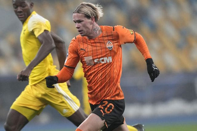 Άρσεναλ: Ο Μούντρικ πρέπει να γίνει Γκρίλις για να πάρει το ΟΚ από την Σαχτάρ