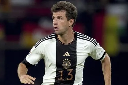 Η απροσδόκητα άσημη ομάδα στην οποία υπογράφει ο Μίλερ