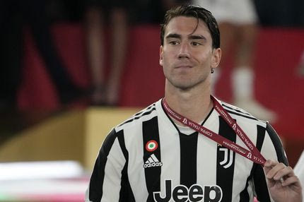 Ροζ Σκάνδαλο Σερβία: Διαψεύδει ο Βλάχοβιτς τη σχέση με σύζυγο συμπαίκτη