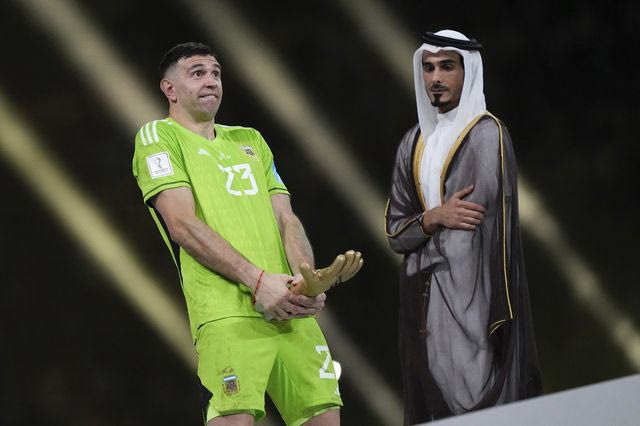 Άστον Βίλα: Ο Μαρτίνεζ έτοιμος να ξεπεράσει την πώληση του Κέπα