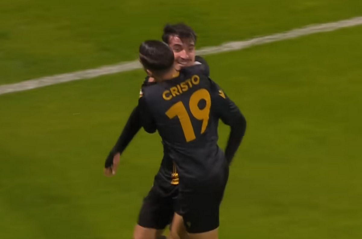 Σολντεβίλα: Έριξε 3 γκολ στην Μπάρτσα και πήρε ως αναμνηστικό τη φανέλα του τρίτου κίπερ