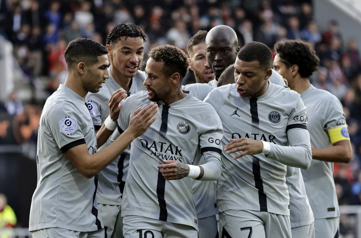 Παρί: Ο Νεϊμάρ ίσως “φέρει” στο Παρίσι μία από τις ακριβότερες μεταγραφές στην ιστορία