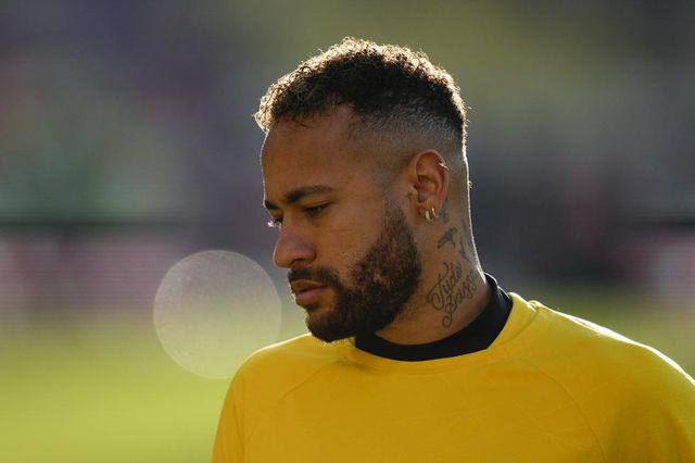 Νεϊμάρ: Έστελνε μηνύματα σε δίδυμες αδερφές – διεθνείς αθλήτριες βόλεϊ και τον “έπιασαν”