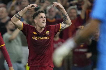 Γαλατασαράι μεταγραφές: Έφτιαξε υπερομάδα αλλά κινδυνεύει να χάσει το μεγαλύτερο αστέρι της