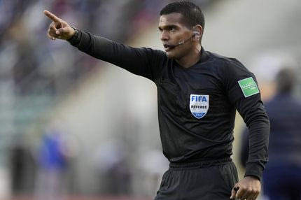 Βολιβία: Τρελό! Ματς έληξε στο 90+43 επειδή ο διαιτήτης πήγε στο VAR… και ξέχασε να επιστρέψει