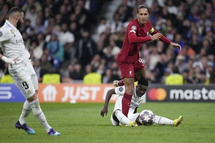 Λίβερπουλ: Ο Σόμποσλαϊ τρύπωσε στην “αγία” πεντάδα