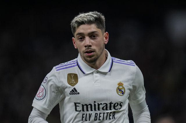 Ρεάλ: Δίνει Βαλβέρδε ή Τσουαμενί για το μπαμ της χρόνιας, σύμφωνα με τους Ισπανούς