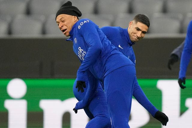 Παρί: Οι Γάλλοι κινδυνεύουν να χάσουν τον Εμπαπέ αλλά κάνουν τα πάντα για να “δέσουν” τον κολλητό του