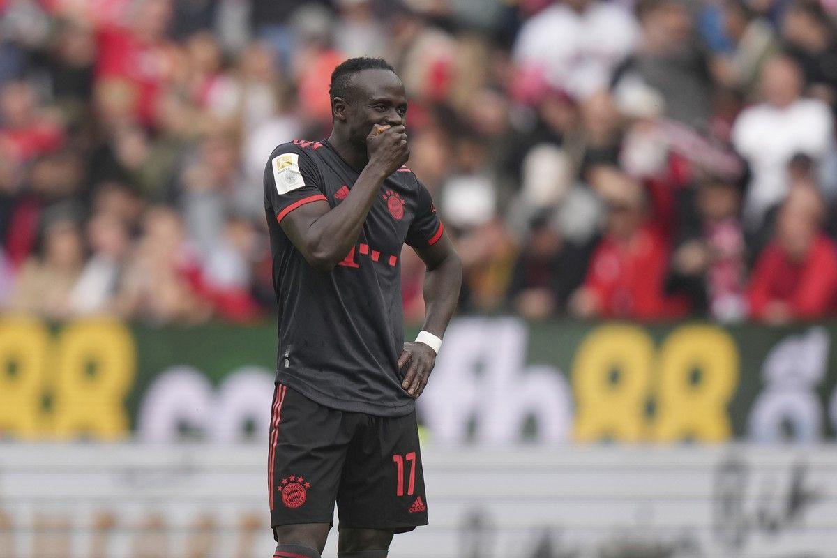 Μπάγερν: Ο Τούχελ πήγε ύπουλα προς τον Μανέ και του… κατέβασε το σορτσάκι