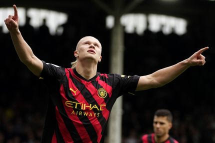 Χάλαντ: Έγραψε στο παπούτσι του τον μαγικό αριθμό “35” αλλά μετά από λίγο τον άλλαξε με μαρκαδόρο