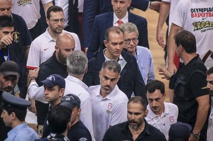 Γι’ αυτό έφυγε για τ’ αποδυτήρια ο Ολυμπιακός