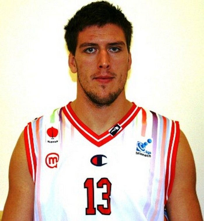 Ο γίγαντας Κρούσιτς και η συζήτηση με τον Κους