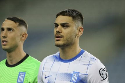 Μαυροπάνο, αλλά και σούπερ παίκτη του Άγιαξ θέλει η Γουέστ Χαμ