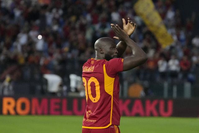 Τσέλσι: Δεν ρίχνουν τις απαιτήσεις τους οι Λονδρέζοι για Λουκάκου, οπισθοχωρούν Νάπολι και Μίλαν