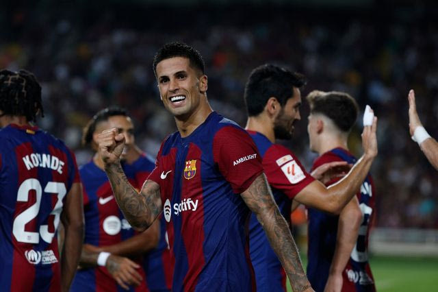 Μπαρτσελόνα: Ήρθε σε προφορική συμφωνία με την Μάντσεστερ Σίτι για την αγορά του Κανσέλο, με τόσα τον κάνει δικό της