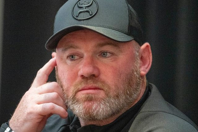 Όνειρο ήταν και πάει για τον Ρούνεϊ: Αποχώρησε από την Μπέρμιγχαμ μετά από 82 μέρες