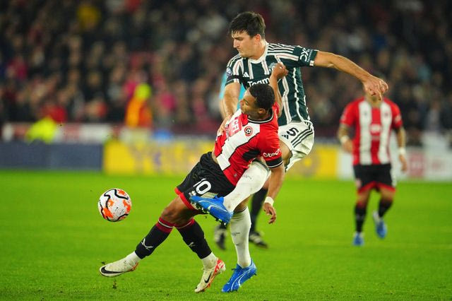 Τα γύρισε ο Τεν Χαχ για Μαγκουάιρ: Πρώτα τον έβαλε βασικό και μετά τον χαρακτήρισε MVP