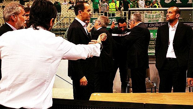 Ντροπή σας Γιαννακόπουλε-Αγγελόπουλοι!