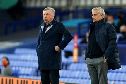 Ο Μουρίνιο αποθέωσε τον Αντσελότι και τον κάλεσε να κάνει το προφανές