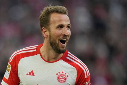 Ο βασιλιάς της άσπρης βούλας φοράει κόκκινη φανέλα, έκανε το πέναλτι υπόθεση μαθηματικής βεβαιότητας