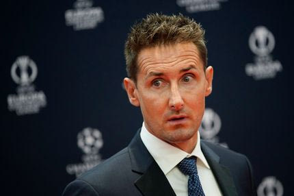 Ο Κλόζε πλέον είναι προπονητής και βρίσκεται κοντά στον πάγκο ομάδας της β’ κατηγορίας της Bundesliga