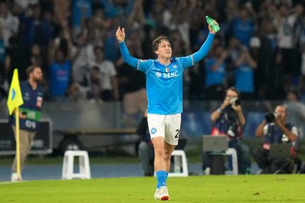 Η Νάπολι κινδυνεύει να χάσει κι άλλο αστέρι της και η Ίντερ καιροφυλαχτεί