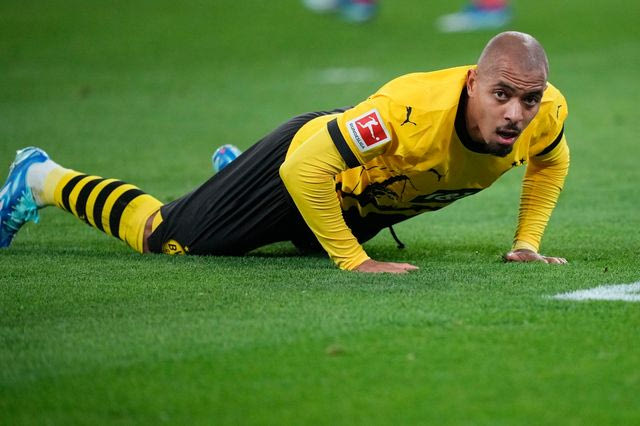 Η Ντόρτμουντ βάζει πωλητήριο σε επιθετικό που χρυσοπλήρωσε, ποιοι τον θέλουν