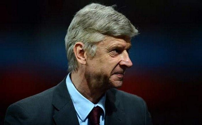 Θέλει να παραμείνει ο Βενγκέρ