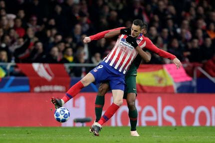 Το 2018 Μίλαν και Ατλέτικο τον χρυσοπλήρωσαν και πλέον παίζει Κροατία με μισθό 1 ευρώ ανά μήνα