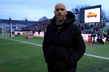 Τεν Χαχ: Η όμορφη χειρονομία του σε αντίπαλο προπονητή