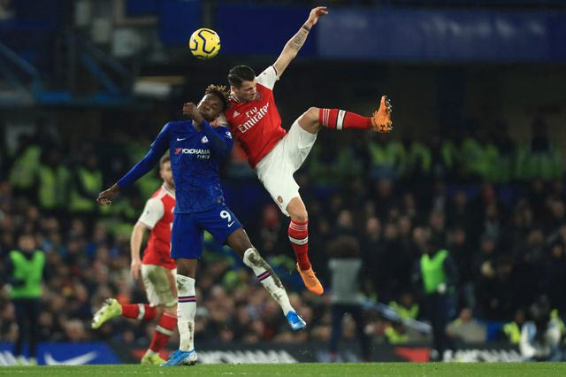 Προς πώληση περιζήτητος επιθετικός της Premier League