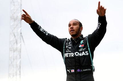 Επίσημο: Ο Λιούις Χάμιλτον στην Ferrari το 2025