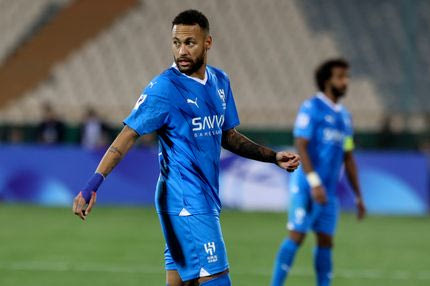 Κράξιμο στον Νεϊμάρ για τα κιλά του, αίτημα να αποσυρθεί άμεσα