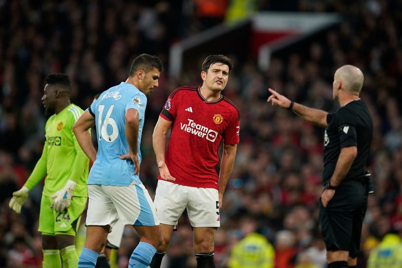 Δύο Ισπανοί μονομάχοι για παίκτη από το Μάντσεστερ