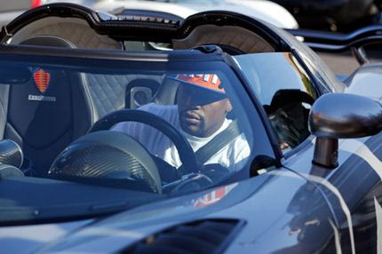 Πόσα πλήρωσε ο Μεϊγουέδερ για να πάει στο Super Bowl