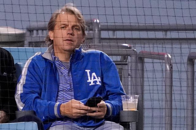 Η Τσελσι πήγε Σαουδική Αραβία για να βρει αγοραστές