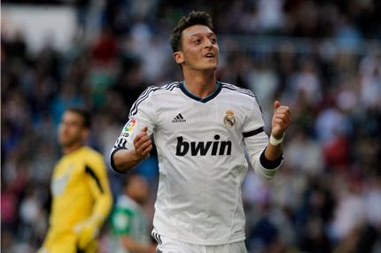 Η μετάλλαξη του Οζίλ εξέπληξε τους πάντες, κατάφερε να αποκτήσει σώμα που δεν ταιριάζει σε ποδοσφαιριστή…