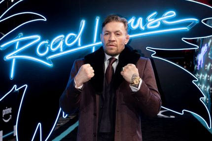 Ο Κόνορ ΜακΓκρέγκορ δέχτηκε τελικά να παλέψει με έναν από τους τρεις διάσημους YouTubers, ακολουθεί τα βήματα του Μάικ Τάισον