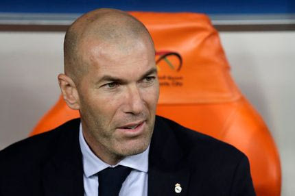 Ως εδώ και μη παρέκει – Η Μπάγερν δεν ανέχεται τέτοιες εικόνες με Λεβερκούζεν και έκανε κρούση σε Ζιντάν για άμεση ανατροπή