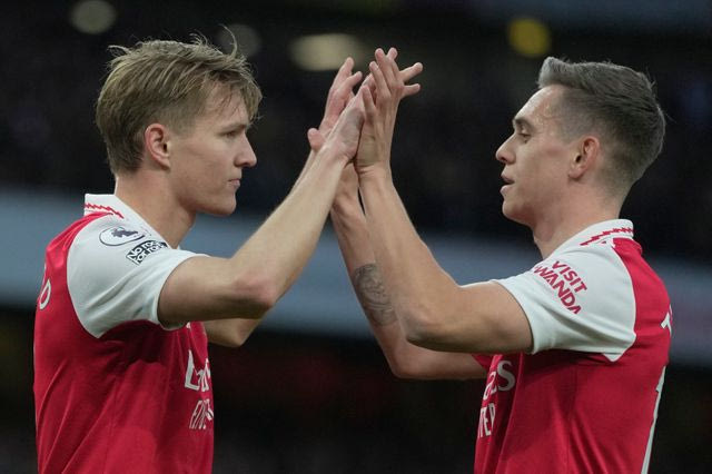 Η Άρσεναλ ταράζει το Λονδίνο με πρόταση-μαμούθ για εξτρέμ της Τσέλσι