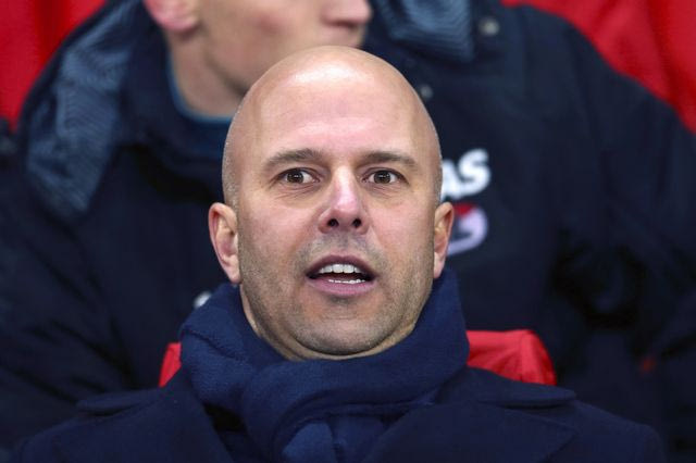 Ο Άρνε Σλοτ δεν μπορεί να εγγυηθεί το μέλλον του Αλεξάντερ-Άρνολντ