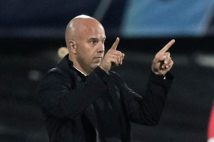 Συναγερμός στη Λίβερπουλ, η Παρί έχει σαγηνεύσει βασικό παίκτη της ομάδας και το ρολόι μετράει αντίστροφα